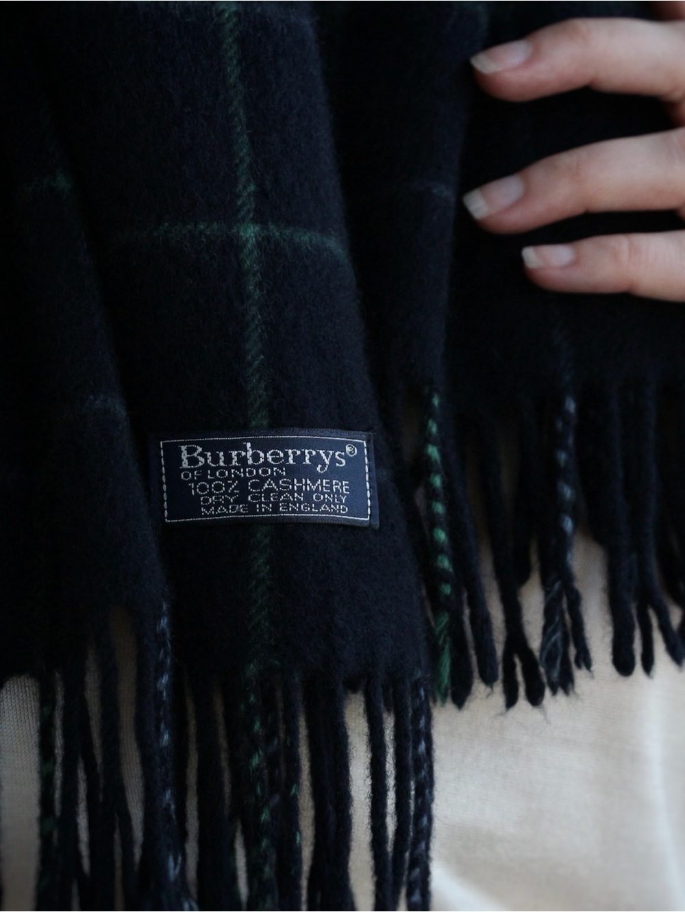 Pre-1999 Burberrys Cashmere Window Pane Muffler Scarf - Picture 2 of 6